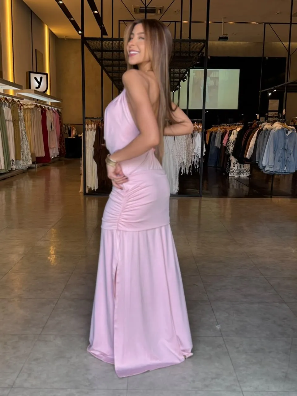 Vestido Longo Decote Colar - Rosa