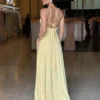Vestido Longo Frente Única Pedraria Pescoço - Amarelo
